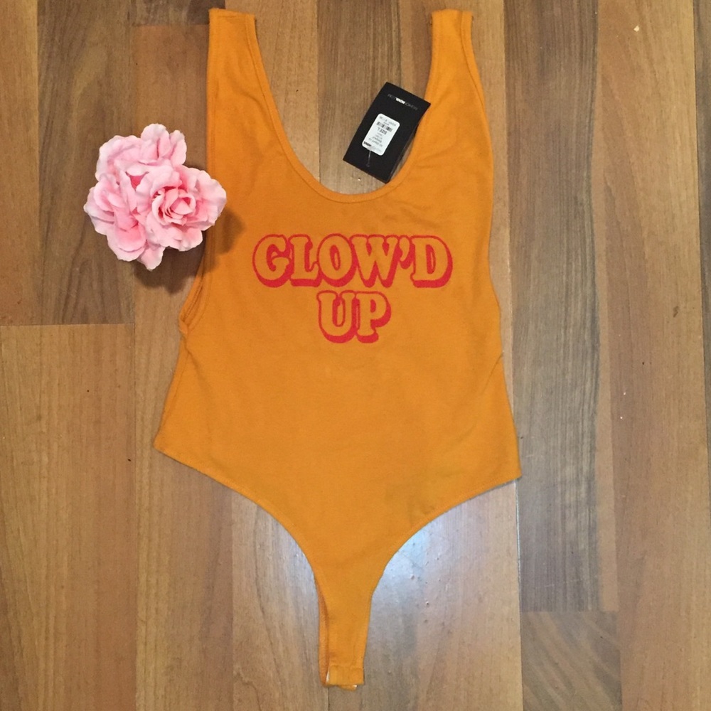 NWT FASHION NOVA glow’d up body suit